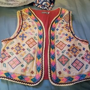 Embroidered crop vest